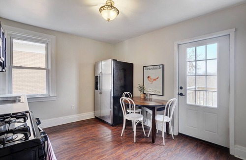 Bellevue Apartment | Peaceful Getaway in a Quiet Walking Neighborhood