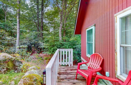 Crellin House | Peaceful home near summer and winter outdoor activities - 4 wheel drive needed