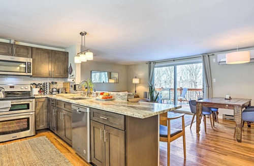 Ringwood House | Peaceful Home w/Deck: Family + Pet Friendly!