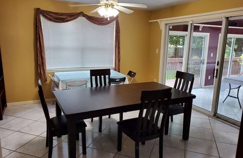 Bordentown House | Peaceful private 4 Bedroom Residential Home with serenity park like setting