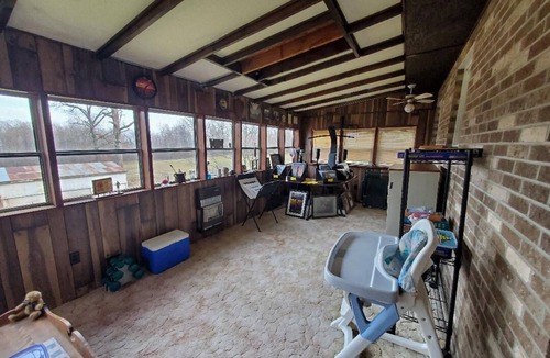 Rossville House | PEACEFUL SECLUSION, YET ONLY 5 MINUTES FROM INTERSTATE 83!