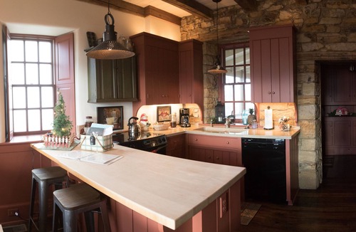 Winesburg Cottage | Peaceful, Spacious, Historic Stone Cottage Getaway