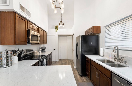 Gilbert House | Perfect AZ getaway - VALVISTALIVING