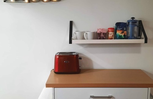 West New York Apartment | Pet Friendly Apartment minutes from NYC!
