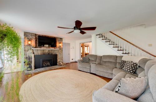 Hillsgrove House | Pet-Friendly Home with Game Room in Hillsgrove!