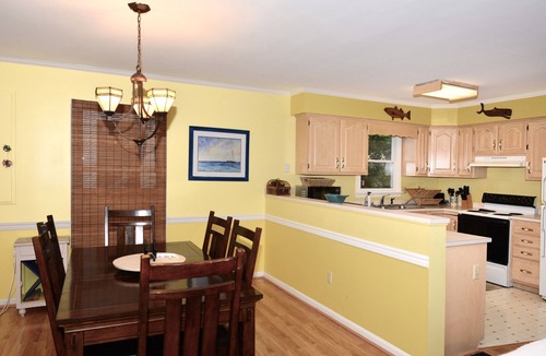 Country Club Estates House | Pet Friendly Rehoboth Beach w/Three Primary Suites Parking Remote Workspaces