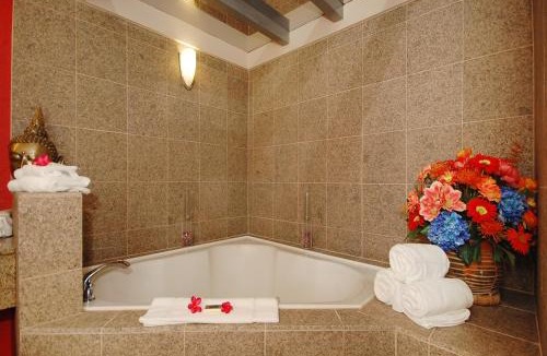 Hagerstown Hotel | Plaza Inn & Suites