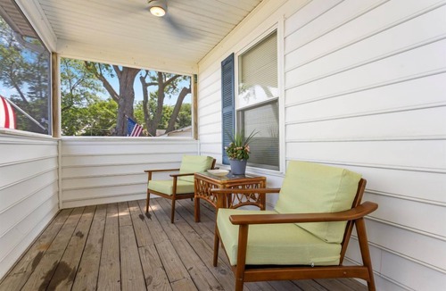 Barstow House | Plum Point Cottage #15