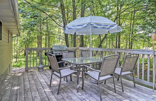Locust Lake Village House | Pocono Lake Resort Home with BBQ and Lake Access!