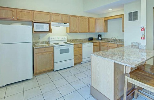 East Stroudsburg Hotel | Pocono Villas Resort