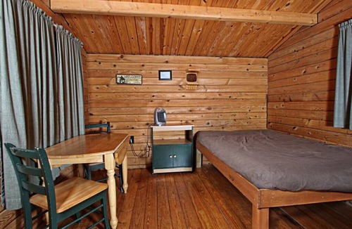 Spring Mills Cabin | Primitive Cabin PC1