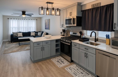 Irvington Apartment | Private 3BR Apt: Sleeps 8, 5 Beds, Group-Friendly, Wi-Fi, Parking, Near NYC