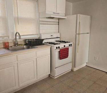 Paterson Apartment | Private apartment with 1 bedroom and 1 bathroom and free Wi-Fi