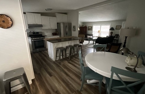 Black Creek House | Private country home-250 acres in Enchanted Mountains family-pet friendly, pond