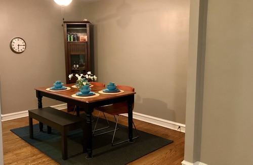 Rhawnhurst House | Private first floor duplex in Northeast area