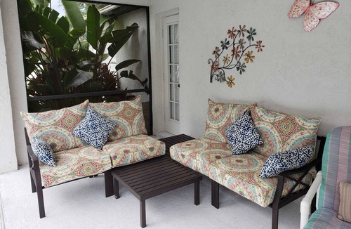 Greater Groves House | Private Florida Villa in Clermont