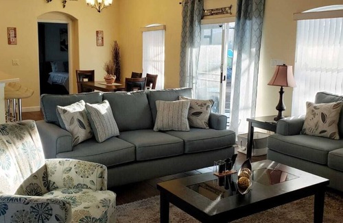 Greater Groves House | Private Florida Villa in Clermont