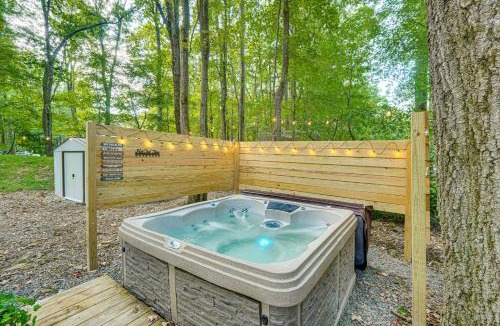 Pocono Summit House | Private Hot Tub Tree-Lined Poconos Home!