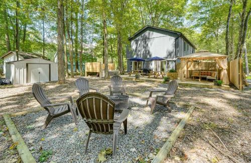 Pocono Summit House | Private Hot Tub Tree-Lined Poconos Home!
