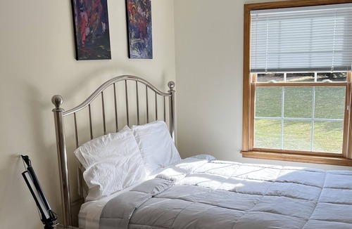Clear Spring House | Private lake within 1.5 hours of DC and Baltimore!!!