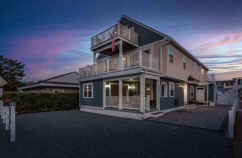 Rehoboth by the Sea House | Private Pool OCEAN BLOCK 7BR Downtown Dewey Beach w/Parking and Game Room