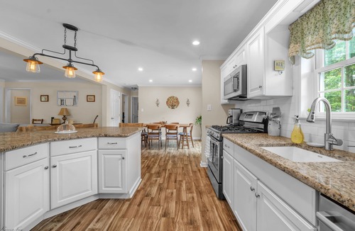 Ocean View House | Private Quiet Saltwater pool-Choice of SIC or OC beaches!nnnnnnnnnn
