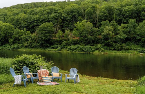 Milanville House | Private Riverfront 50 Acre Farm w/Pond. Dog Friendly