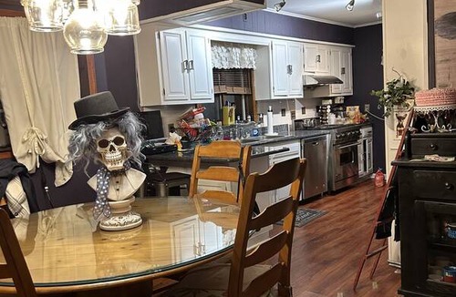 Sayreville Resort | Private room ∙ 1 guest