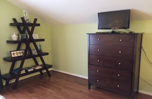 Scaggsville Resort | Private room ∙ 1 guest