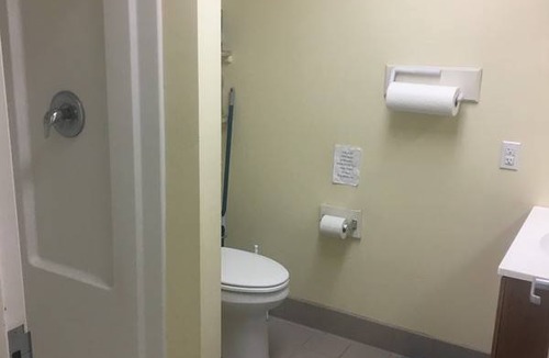 Upper Darby Resort | Private room ∙ 1 guest