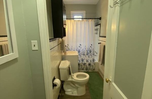 Harrisburg - Hershey Resort | Private room ∙ 2 guests