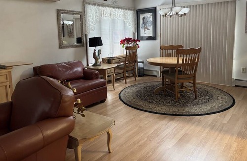 Aquashicola Resort | Private room ∙ 2 guests