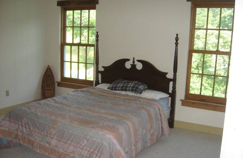 Springtown Resort | Private room ∙ 2 guests