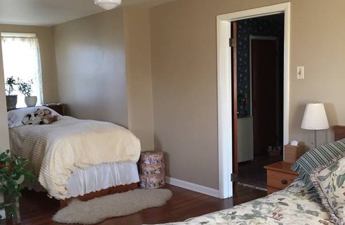 Blooming Glen Resort | Private room ∙ 3 guests