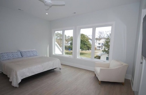 Dodds Addition House | PRIVATE SWIMMING POOL!