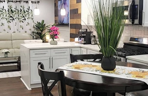 Germantown House | Private upper level 3-bedroom oasis with AC and WiFi. (Host occupies basement)