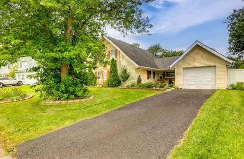 Willingboro House | Private Yard, Garden, Patio South Jersey Hideaway