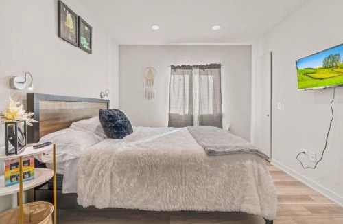 North Philadelphia East Apartment | Pure Relaxation-Luxury/Roof Top*