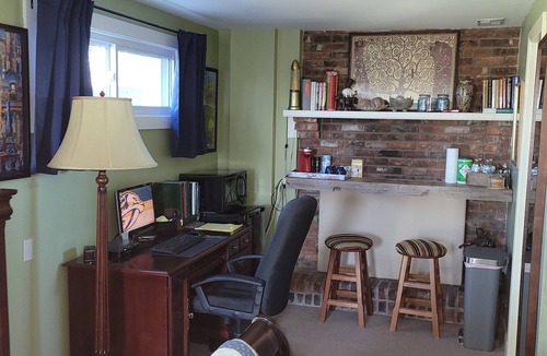 Lincoya Hills House | Puzzled is a space where most hanging artwork are puzzles.