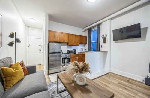 Center City West Apartment | Quaint & Cozy Center City 1BR | Sleeps 4!