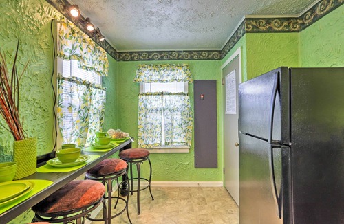 Maple Heights Cottage | Quaint + Cozy Home < 15 Mi to Dtwn Cleveland!