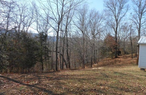 Sparta House | Quaint efficiency Coke Cabin located near Cane Crk