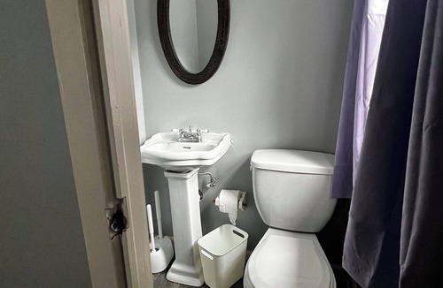 West Trenton House | Quaint Historic Colonial in West Trenton Ewing New Jersey