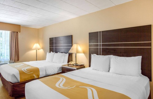 Ledgewood Hotel | Quality Inn Ledgewood - Dover