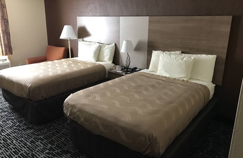 Reisterstown Station Hotel | Quality Inn Near Pimlico Racetrack