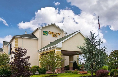 Potomac Hotel | Quality Inn Spring Mills - Martinsburg North