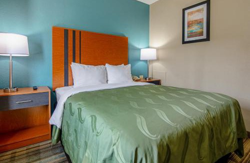 Bristol Hotel | Quality Inn & Suites I-81 Exit 7