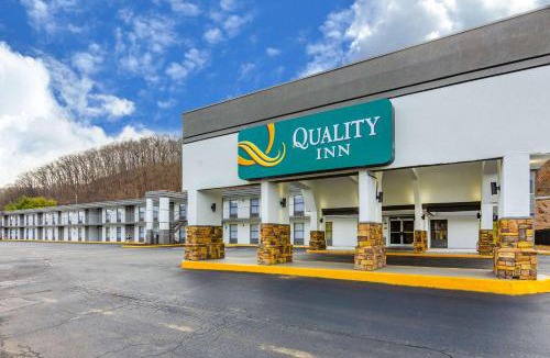 Bristol Hotel | Quality Inn