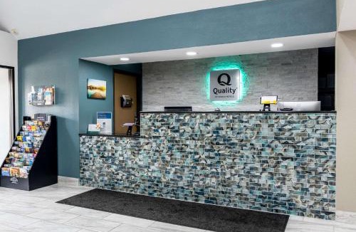 Carrollton Hotel | Quality Inn