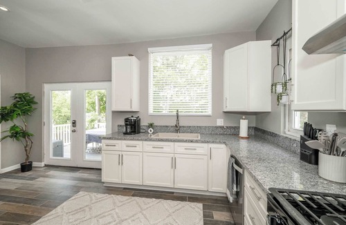 Roselawn Finance House | Queen City Grand House